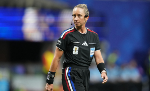 Penso liderará la terna junto a sus compatriotas Brooke Mayo y Kathryn Nesbitt como asistentes de línea
