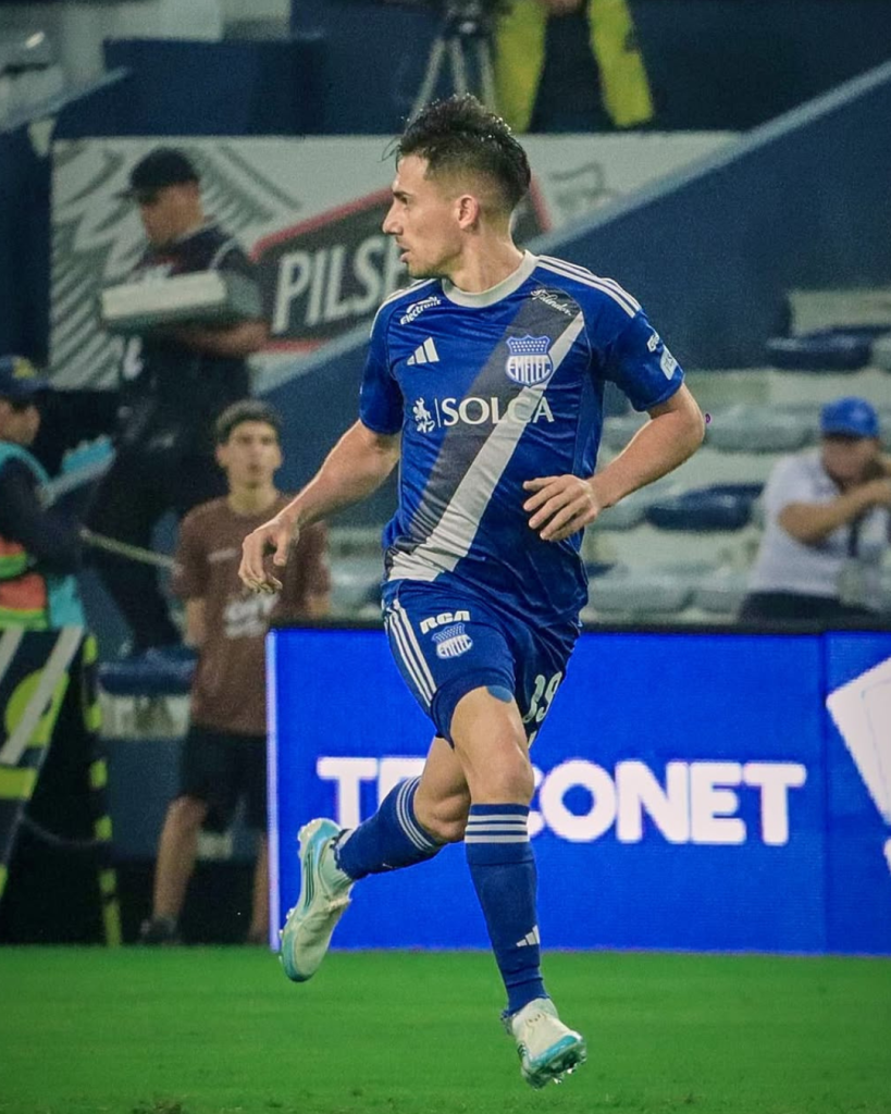 Juan Pablo Ruiz culminó una brillante jugada colectiva para anotar el 1-0