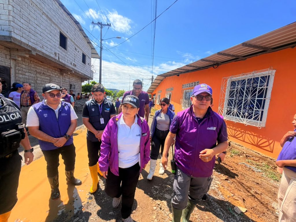 el personal de la Coordinación Zonal 5 mantiene presencia continua en las comunidades para registrar los daños