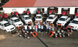 la distribución del equipamiento beneficia a pequeños y medianos agricultores de Guayas, El Oro, Los Ríos, Santa Elena y Santo Domingo de los Tsáchilas